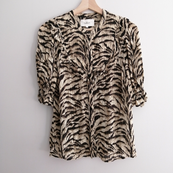 Ba&sh Tiger Print Ruffle Accent Button Up Blouse with Half Sleeves Ba&Sh 0 XS - Picture 3 of 17